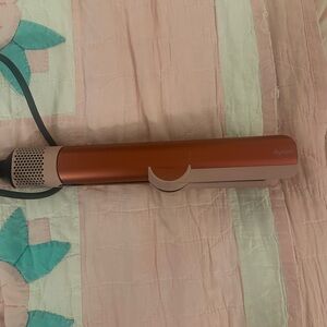 Dyson Air Straight - used in good condition